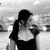 @Jennie_180
