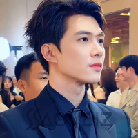 Bùi anh tú