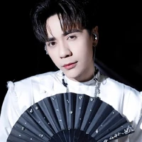 LÊ Quang Hùng