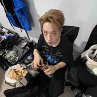 Níc ky sờ lay (nicky)