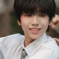 Nhiếp Vĩ Thần