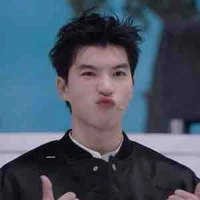 All trừ ai thì trừ 