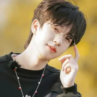 Hạ Tuấn Lâm