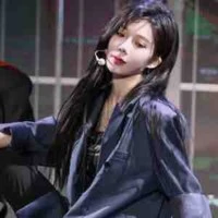 Thẩm Mộng Dao (cô)