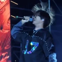 Nguyễn Hoàng Long•Low G