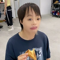 Con Nhỏ T/g