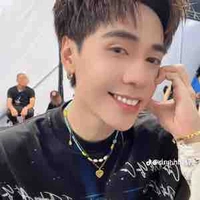 Lê Quang Hùng 
