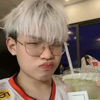 Bé Trọc/Nhật Hào