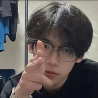 Hoàng Thâm Minh_na9