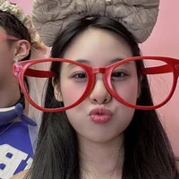 chị Nhii