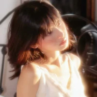Châu Viên Anh-2000