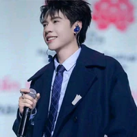 Quang Hùng