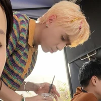 quang hùng messeger