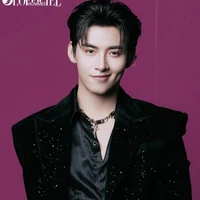 Hoàng Hùng-Gem