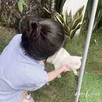Người hầu1