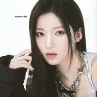 Enami Asa - cô