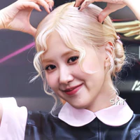 Park Chaeyoung / Rosé