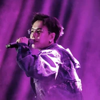 lou hoàng