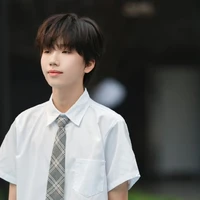 Nhiếp Vĩ Thần(anh)