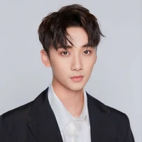 Lý Huy (Bác sĩ riêng của Thư Vũ)