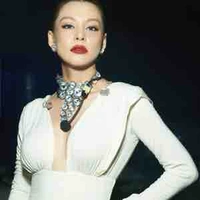 Bùi Lan Hương ( mẹ ) 