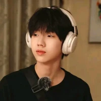 nhiếp vĩ thần