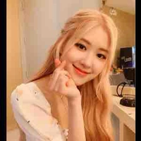 Roseanne Park-Nàng