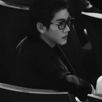 Almond Poomsuwan Suwansatit