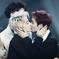 t/g đen tối :)((？？？