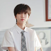Nhiếp Vĩ Thần