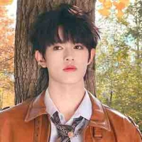 Trương Cực《Hắn❷》