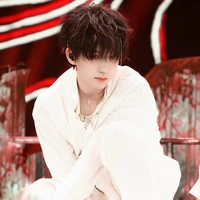 Hạ Tuấn Lâm[cậu]