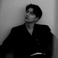 Krist Perawat
