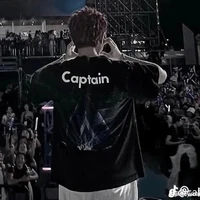 Hoàng Đức Duy(captain)