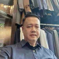 Thầy hiệu trưởng 