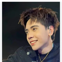 quang hùng