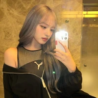 Liz(chị)