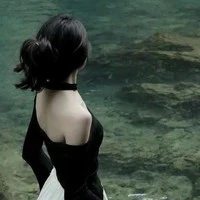 Mẹ Hắn-Gã