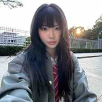 Nguyễn Lê Ngọc Ánh Sáng (Ánh Sáng Aza)