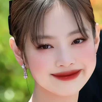 Kim Jennie ( em )