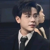 quang hùng