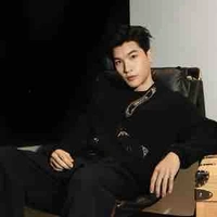 Trần Minh Hiếu(HIEUTHUHAI)