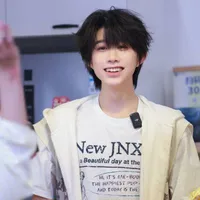 Trần Dịch Hằng_ cậu