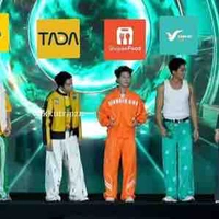 All trừ ai cũng được 