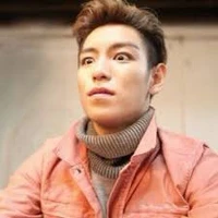 Choi Seunghyun (T.O.P)