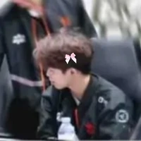 Huy Hoàng / Nguyễn Huy Hoàng