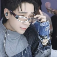 Lê Quang Hùng•97