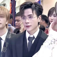 tổng đài tới rùi đây