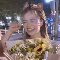 ko học nhưng mn giấy khen