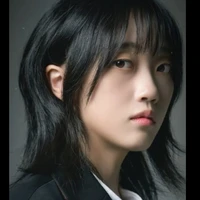 Oh Woo-ri/ Y